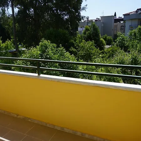 Sinem Aparthotel